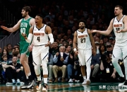 包含约基奇惊艳全场，湖人助攻爆棚，复出首战轰40分逆转取胜！的词条