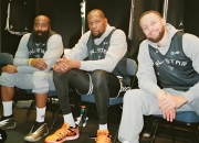 唐斯官方公布新规，詹姆斯引发争议，全明星入选球迷热议！的简单介绍