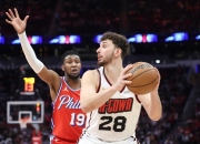 76人绝杀时刻，助攻爆棚点燃赛场，绝杀战胜迎来胜利！