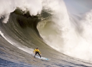 C罗新星出色发挥表现突出，G2前途光明！全场沸腾不已