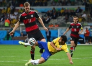 连胜终结！巴西队足球赛事中意外逆转获胜